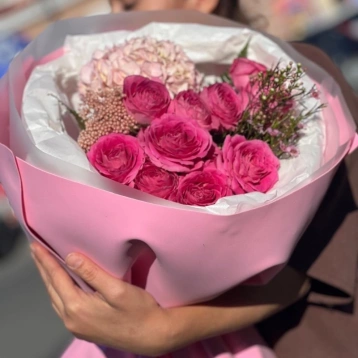 Розовый букет на любой случай