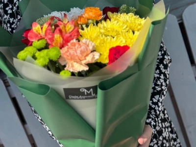 Яркий летний букет