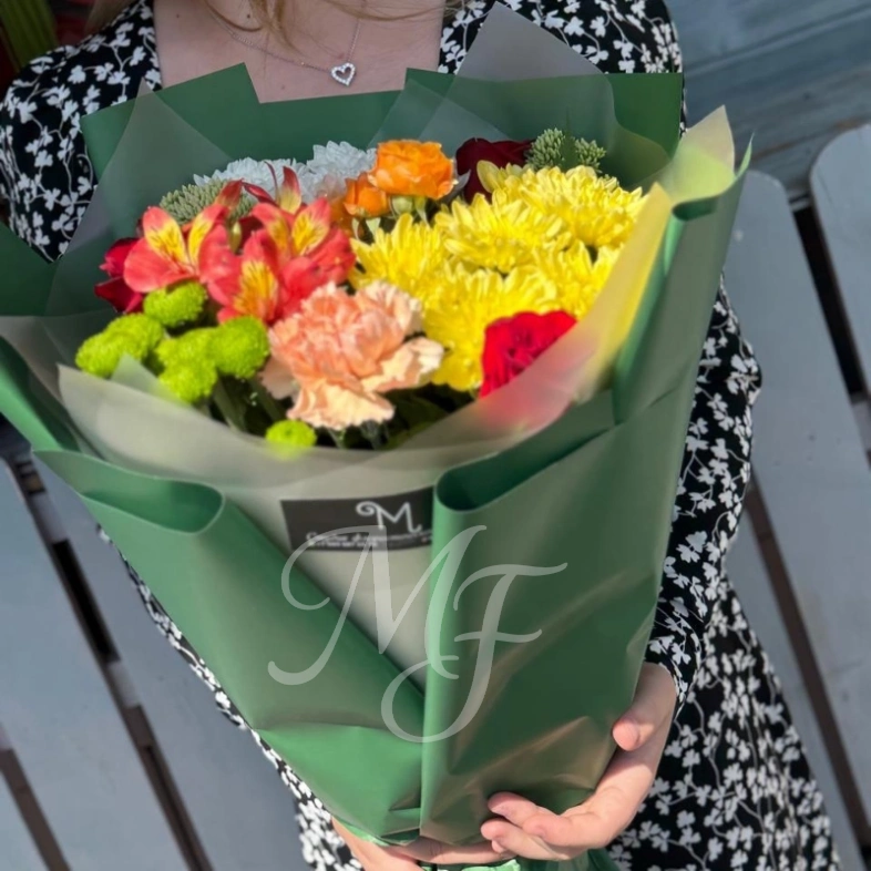 Яркий летний букет