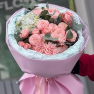 Нежный цветочный бал 0