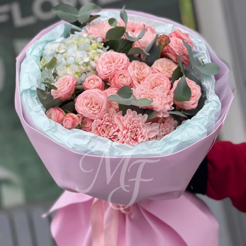 Нежный цветочный бал