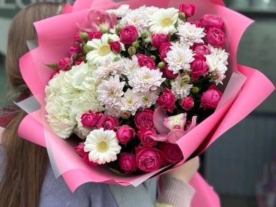 Розовый букет мечты