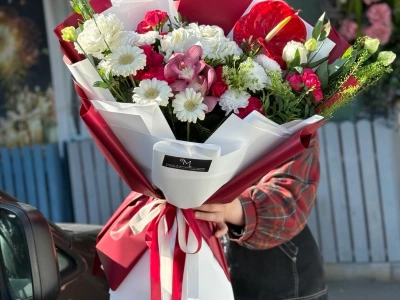 Яркий Сердечный Букет